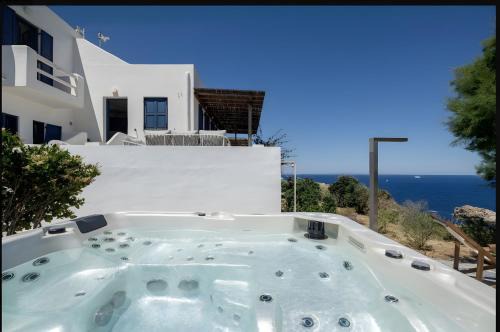 Villa Agios Sostis