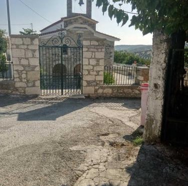 Ησυχη εξοχική κατοικία