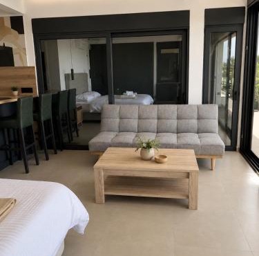 Mat Suites