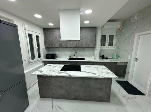 Urban Princess Modern 2BR Nikaia near Piraeus Port in Piraeus
