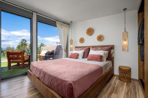 Antonakis Villa Secret Pool & Hot Tub Hideaway