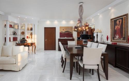 Voula Riviera Apartment in Athens