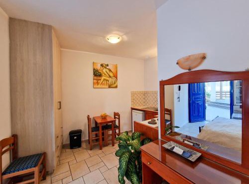 Vasilis Boutique Studios