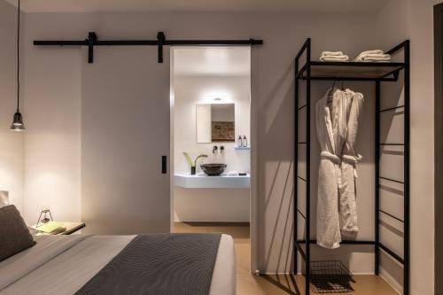 Asomaton by Oniro in Athens