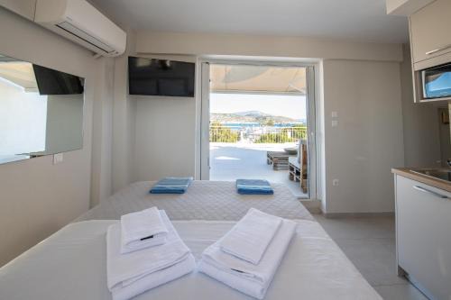 RoofTop Sea View Cabin