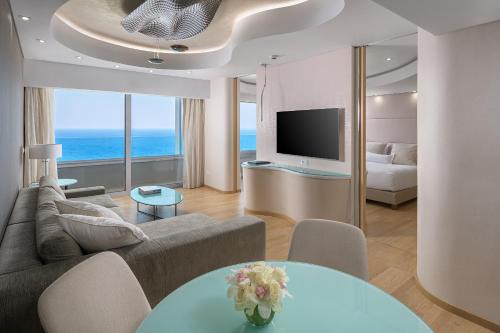 ABAV2 Suites by Rodos Palace