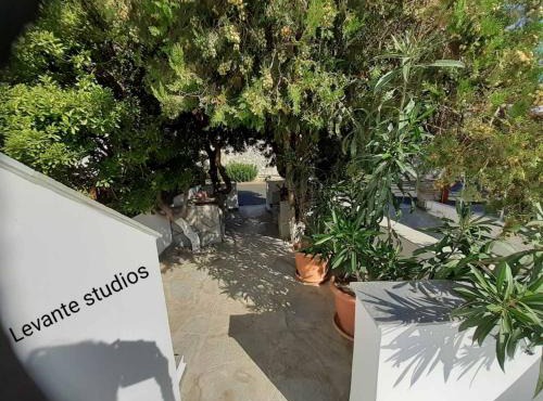 levante studios Αndros